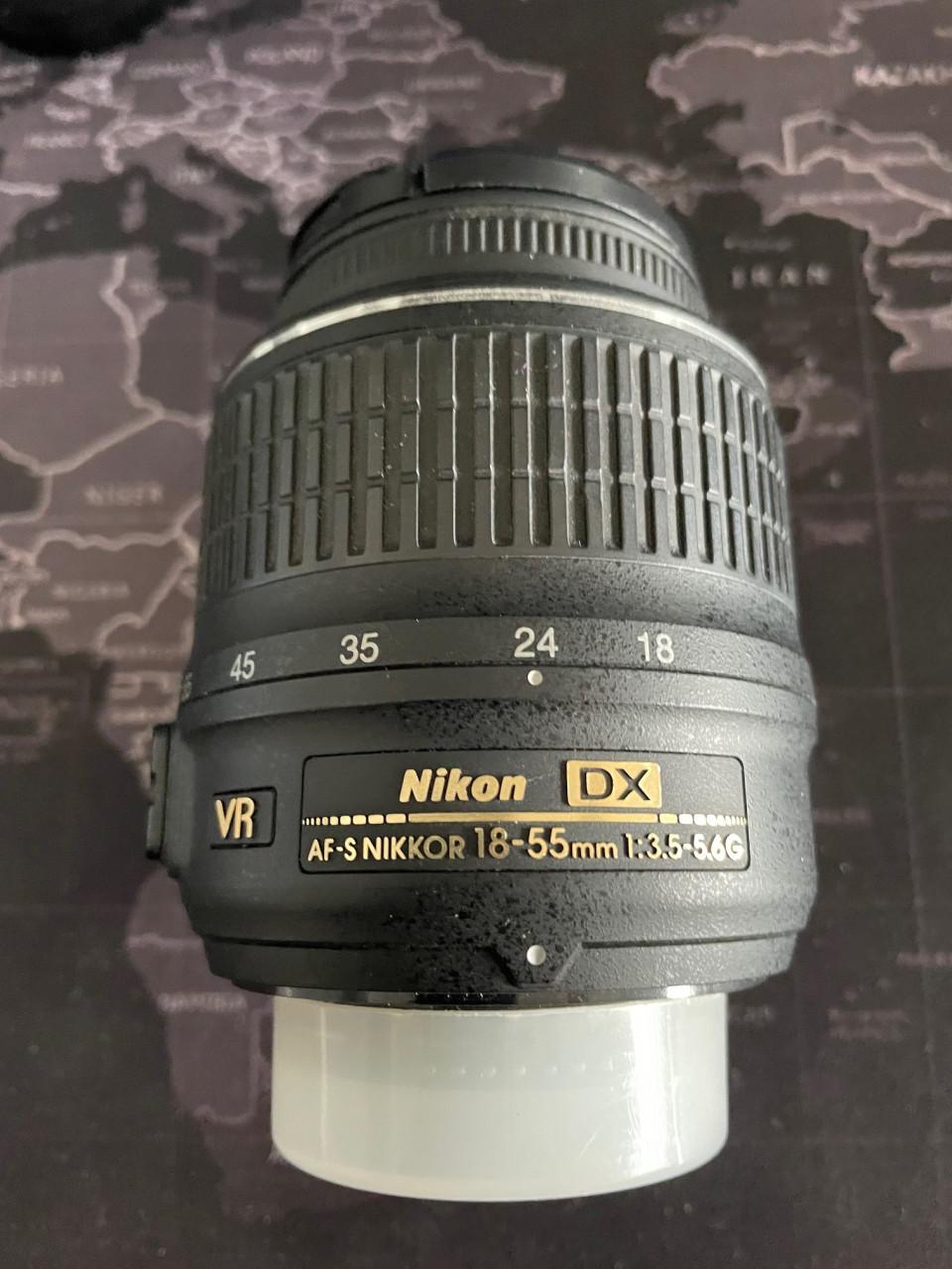 Nikon D 90