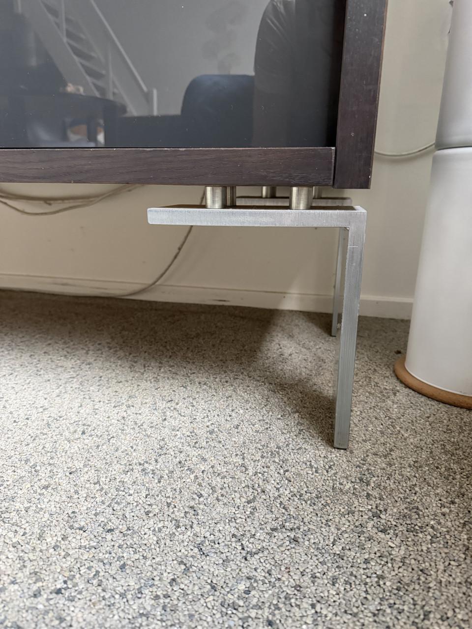 Zymbioz: Modern design dressoir