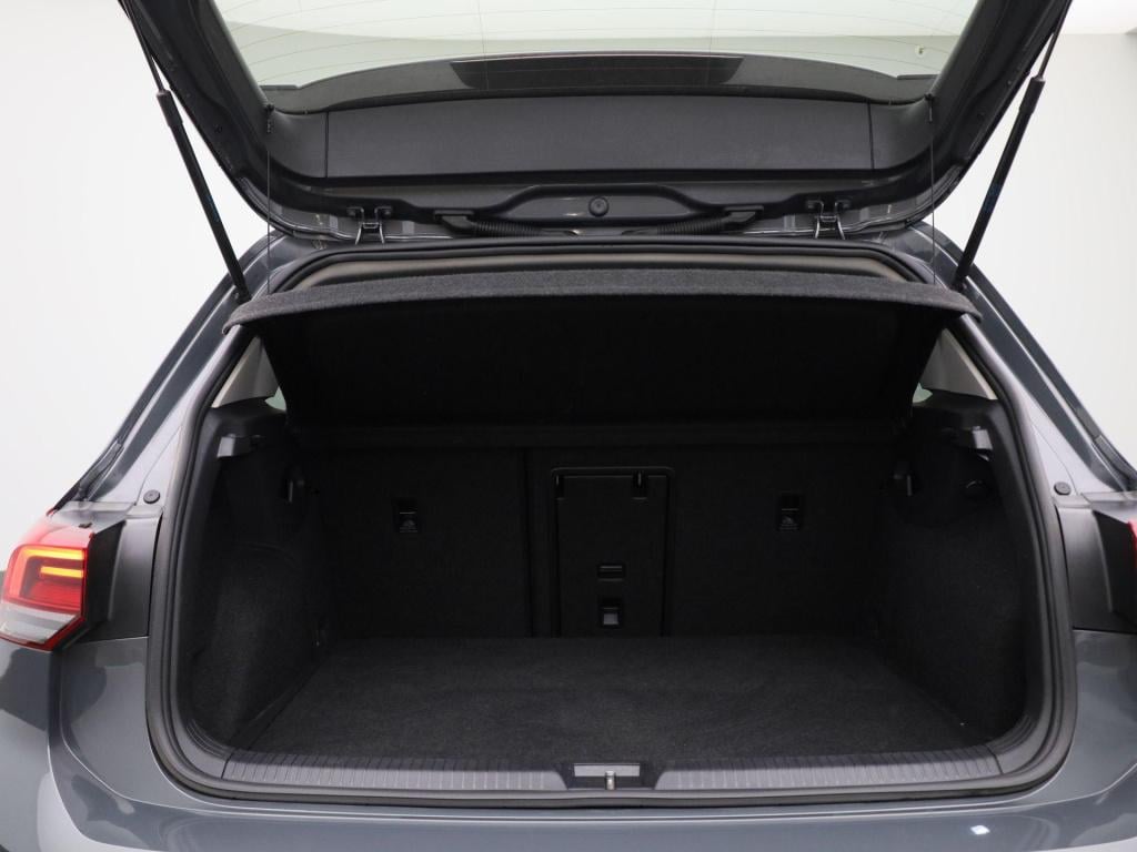 Volkswagen Golf 1.5 tsi life | navigatie | apple carplay / android auto | c