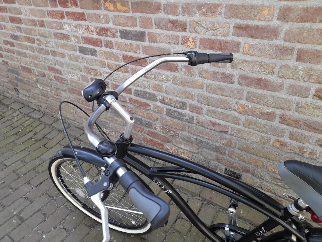 Beach cruizer  met 3 versnellingen (in goede nette staat )