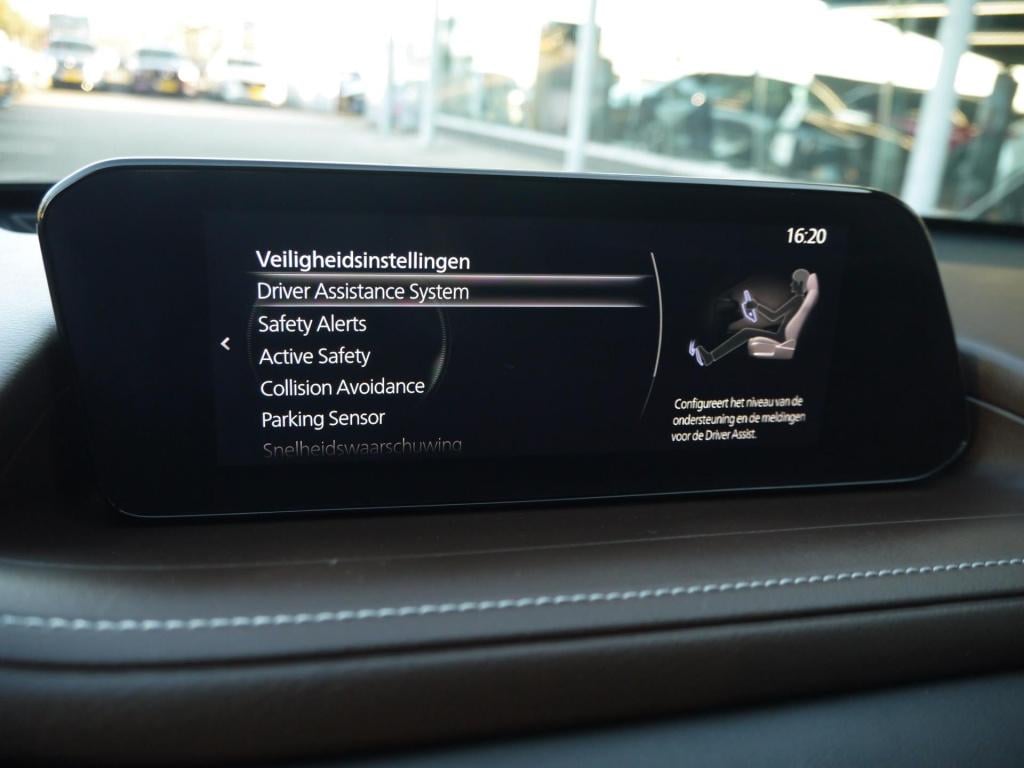 Mazda Cx-30 2.0 e-skyactiv-x m hybrid luxury 186 pk|automaat|trekhaak|rijkl