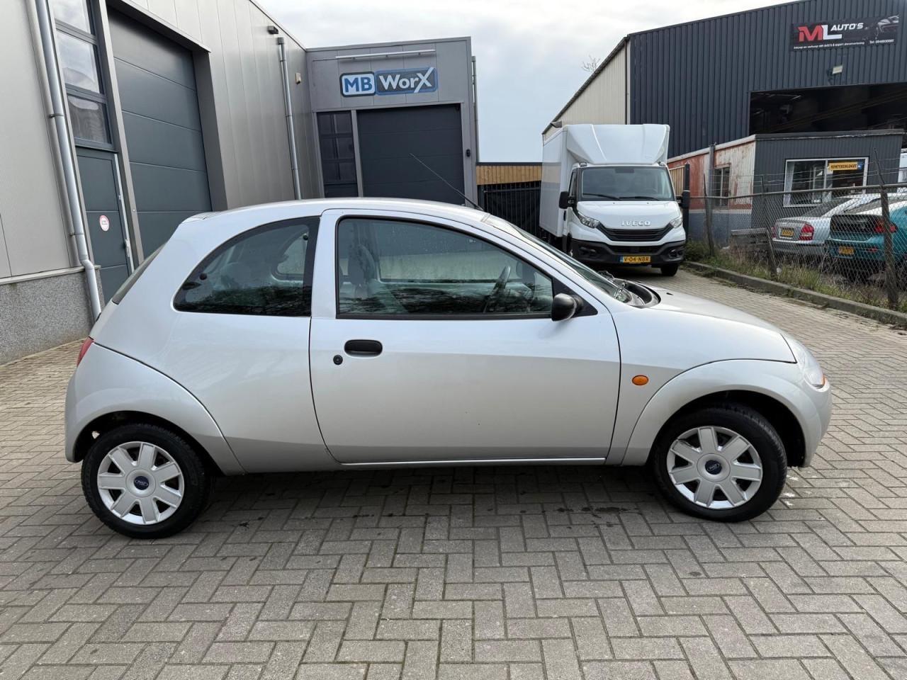 Ford Ka 1.3 Futura 113.567Km Airco jaar Apk