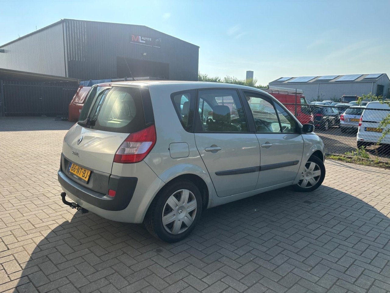 Renault Scenic 2.0-16V Dynamique Comfort