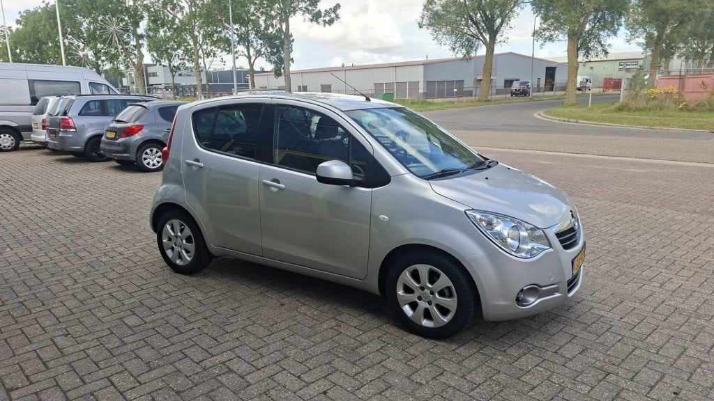 Opel Agila 1.2 enjoy