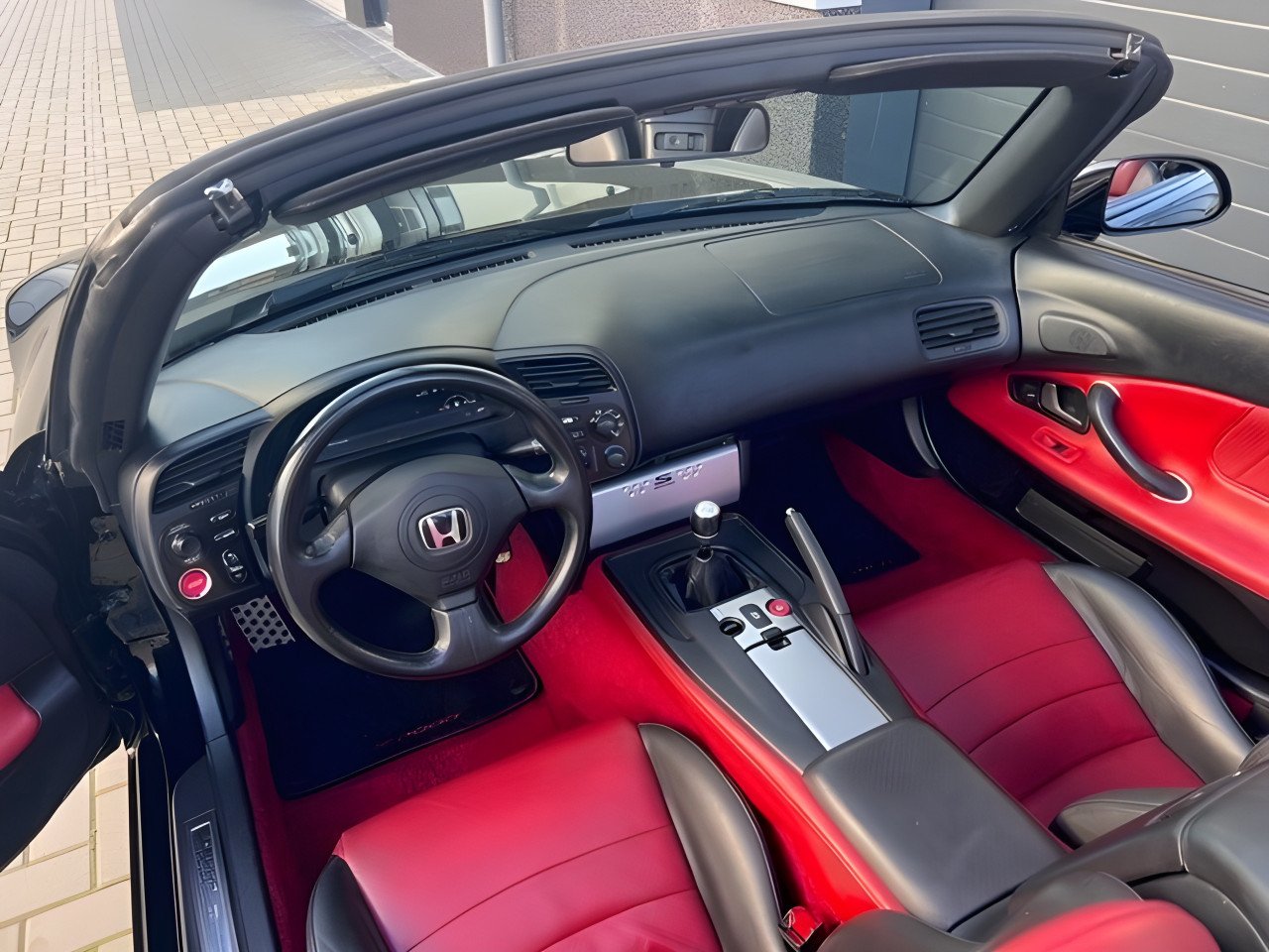 Honda S2000 2005 123.000 km. Berlina black