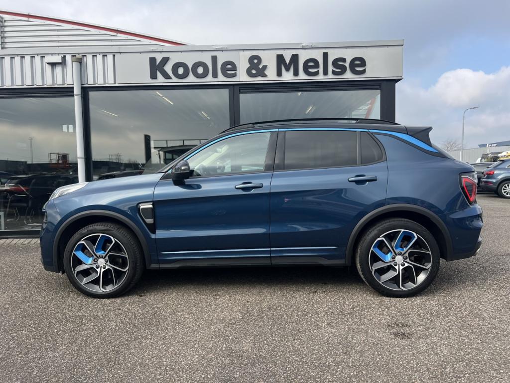 Lynk & Co 01 1.5 261pk phev plug inn hybrid , trekhaak ,pano dak,car play