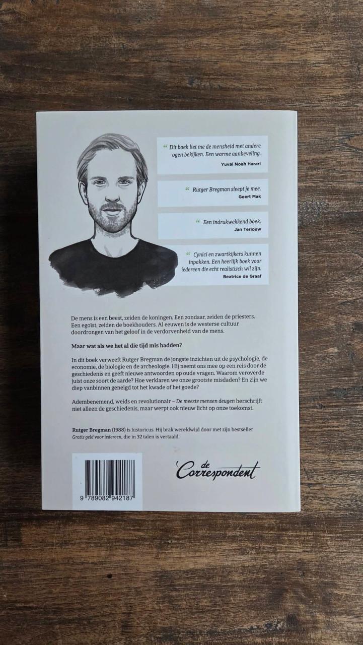 Boek ' De meeste mensen deugen' van Rutger Bregman.