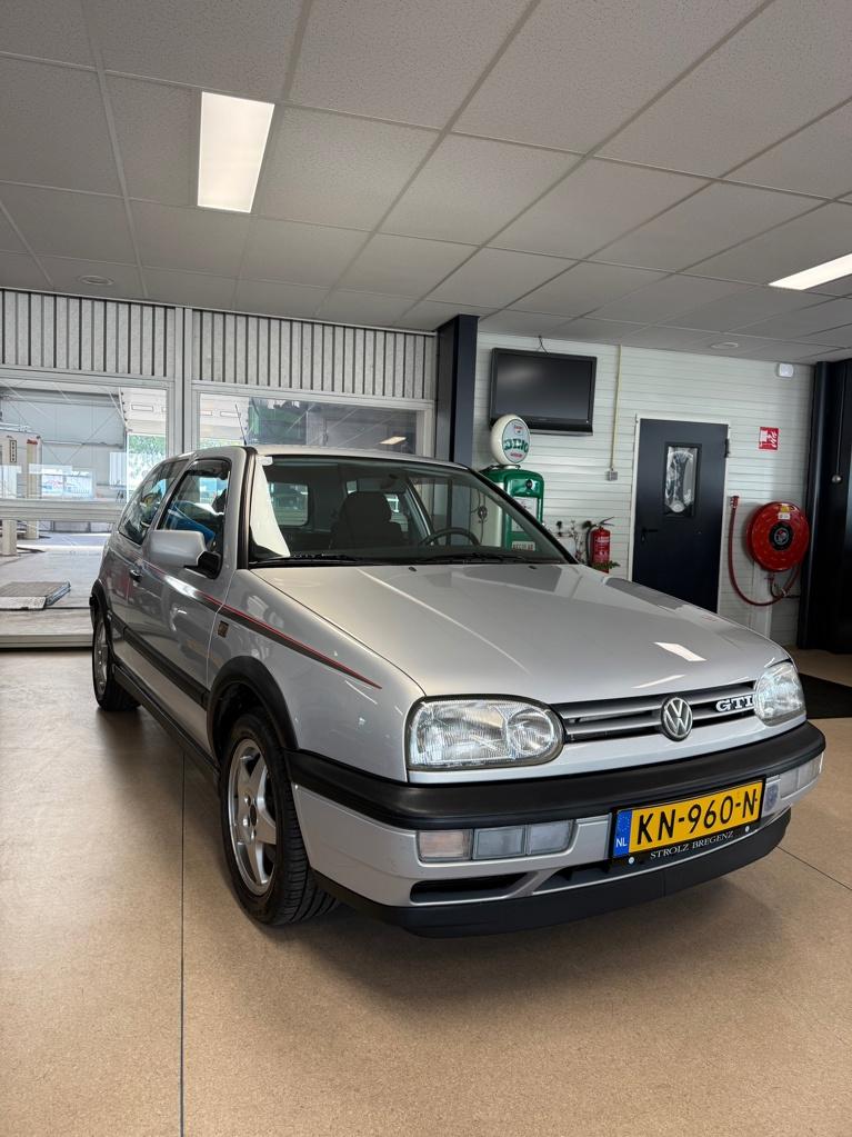 Volkswagen Golf 2.0 cl