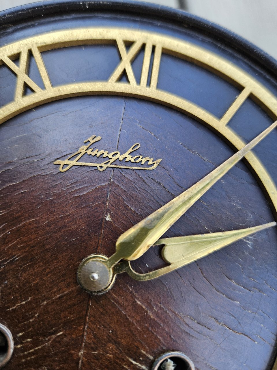 Antieke kleine Junghans pendule, het is een klein model...