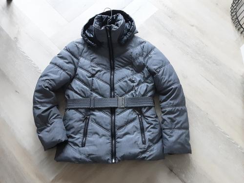 Keurige  winterjas mt L als nieuw