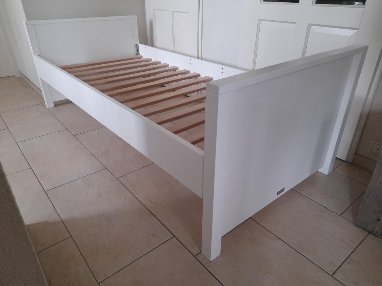 Bopita stevig bed 90 x 200 ( in goede staat )