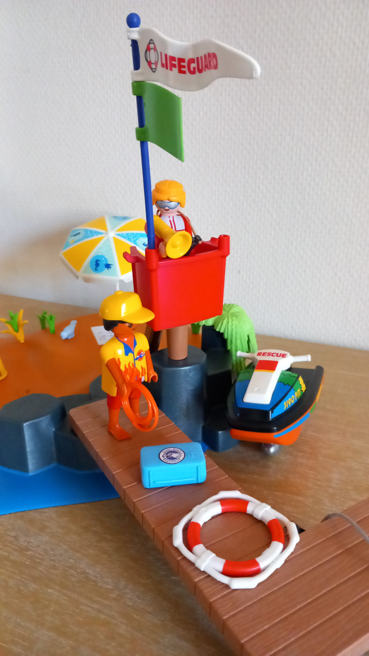 Playmobil strand met strandwacht, zeehondjes enz set 3664