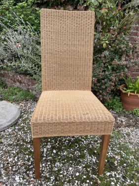 Eetkamer stoelen