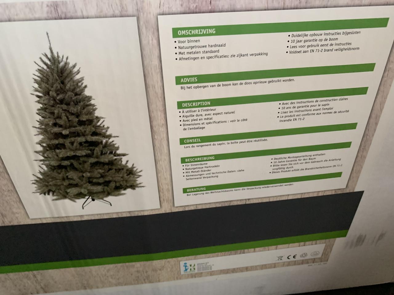 Kerstboom 1.85 m hoog Intratuin 1 jaar oud!