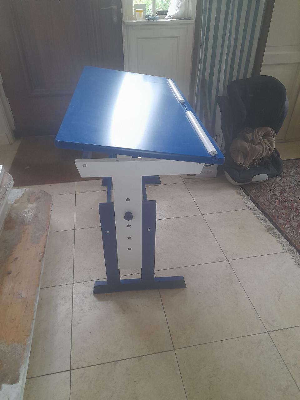 Kinderbureau verstelbaar merk Tectate