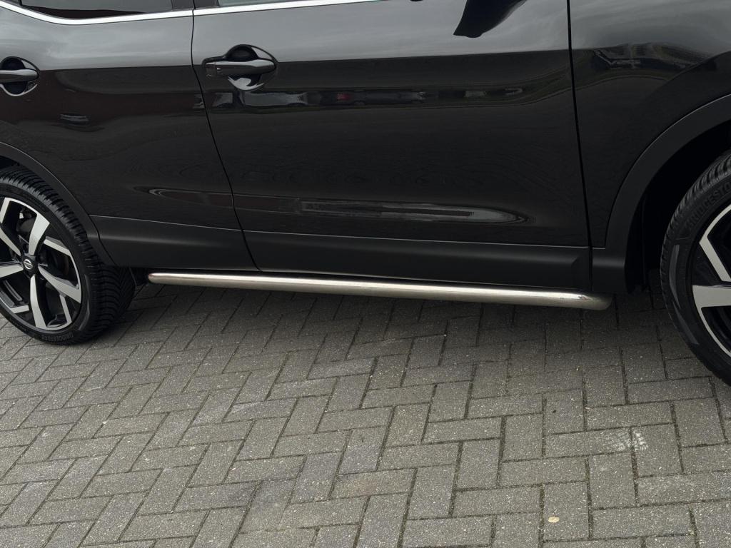 Nissan Qashqai 1.2 tekna + incl. trekhaak!