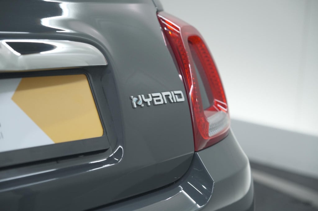 Fiat 500 1.0 hybrid dolcevita | panoramadak | apple carplay | parkeersensor