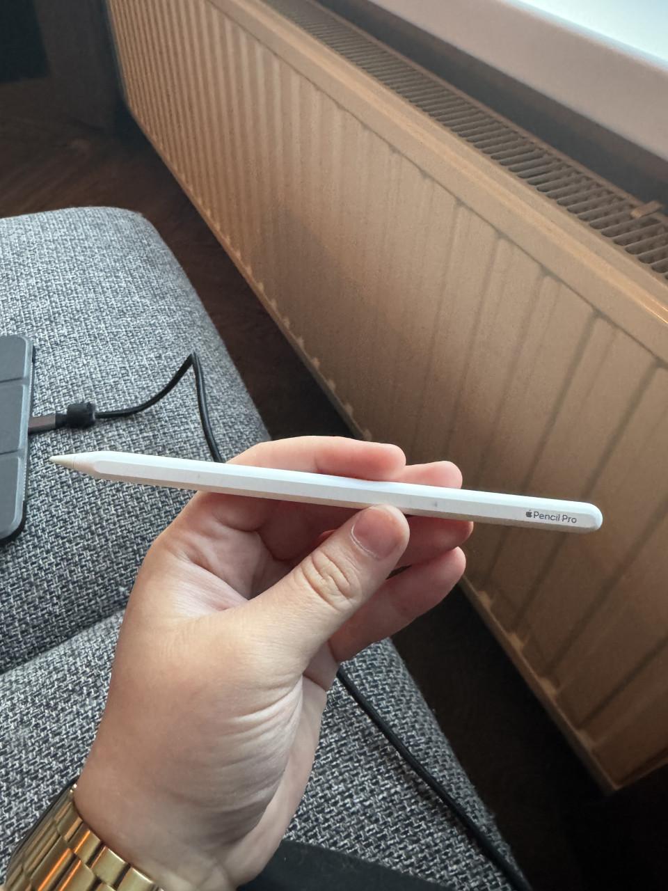 Apple iPad Air 11-inch M2 (2024) 128GB Wi-Fi Sterrenlicht (Goud)