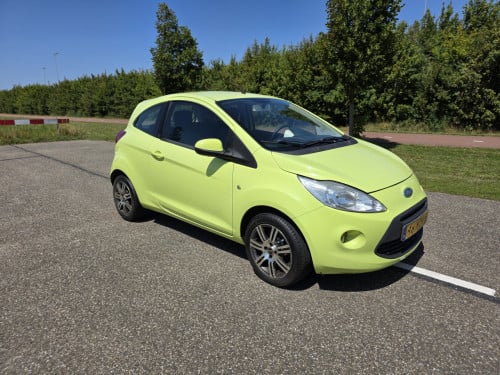 WINTERDEAL €1850,- Ford Ka Titanium 1.2 met APK/AIRCO/175dkm