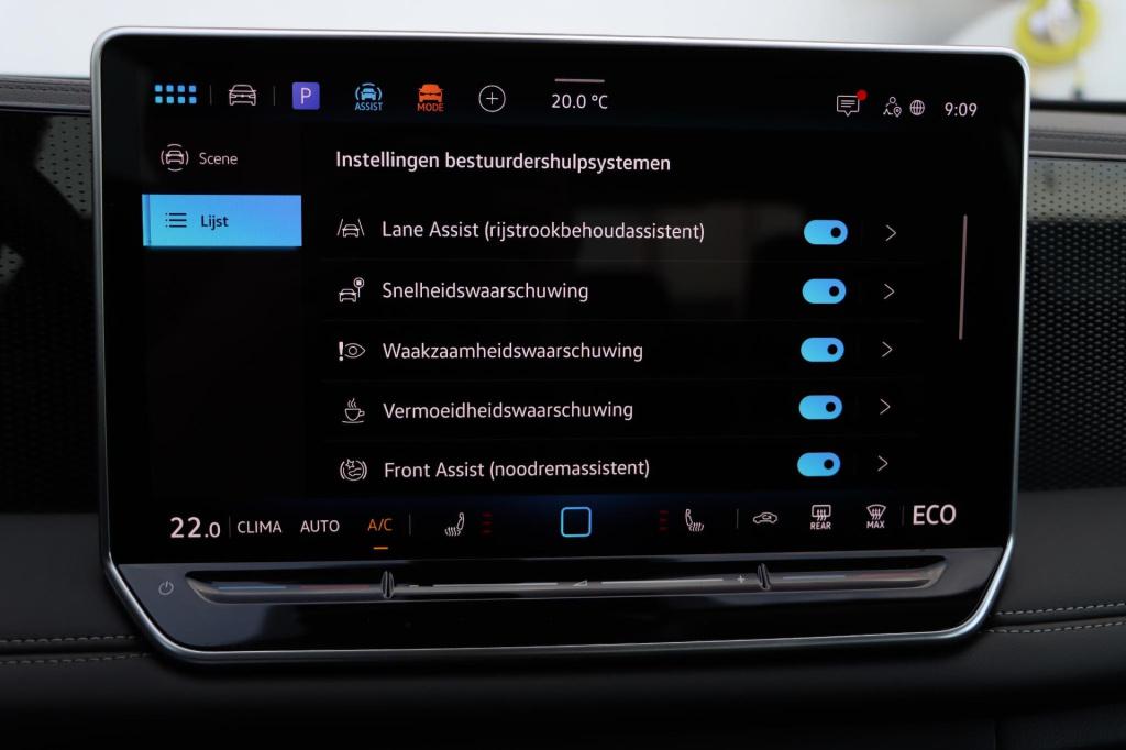Volkswagen Tiguan 1.5 ehybrid life 204pk dsg6 | soh 98,6% |