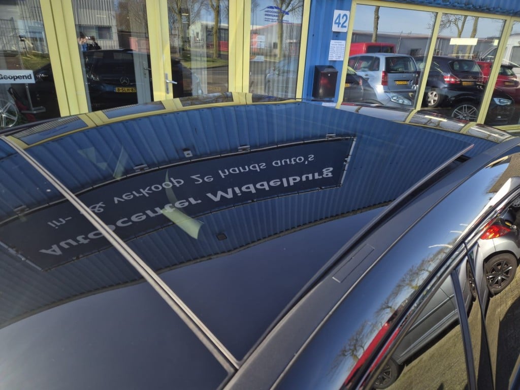 Mercedes-Benz A-Klasse 200 launch edition premium plus