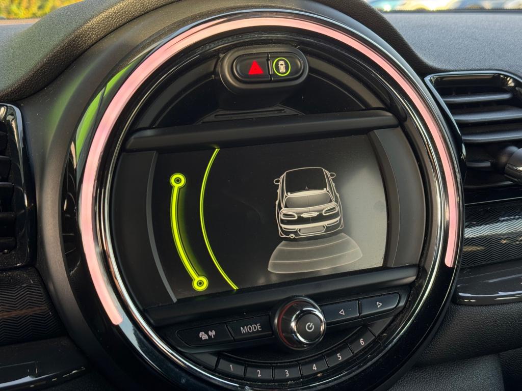 Mini Clubman mini 1.5 one * stoelverwarming * pdc * navigatie