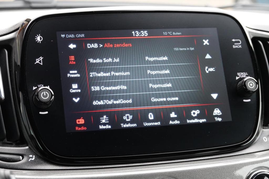 Fiat 500 C 1.0 hybrid dolcevita