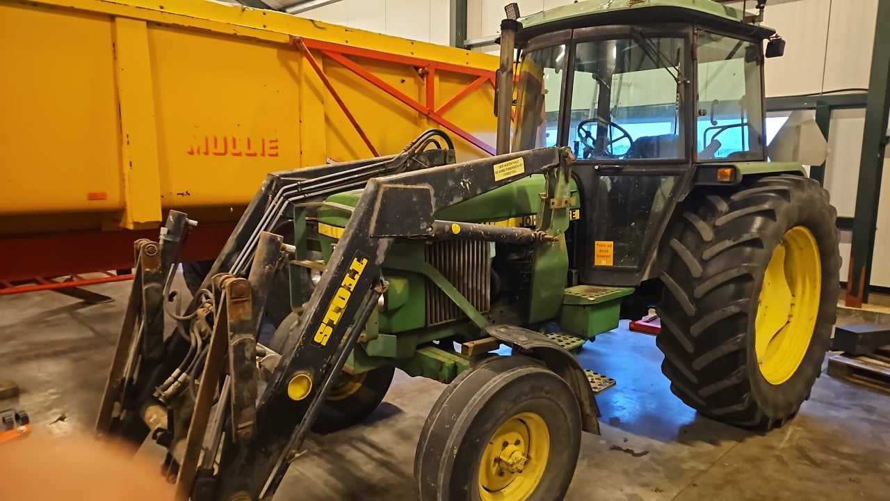 John deere 2040