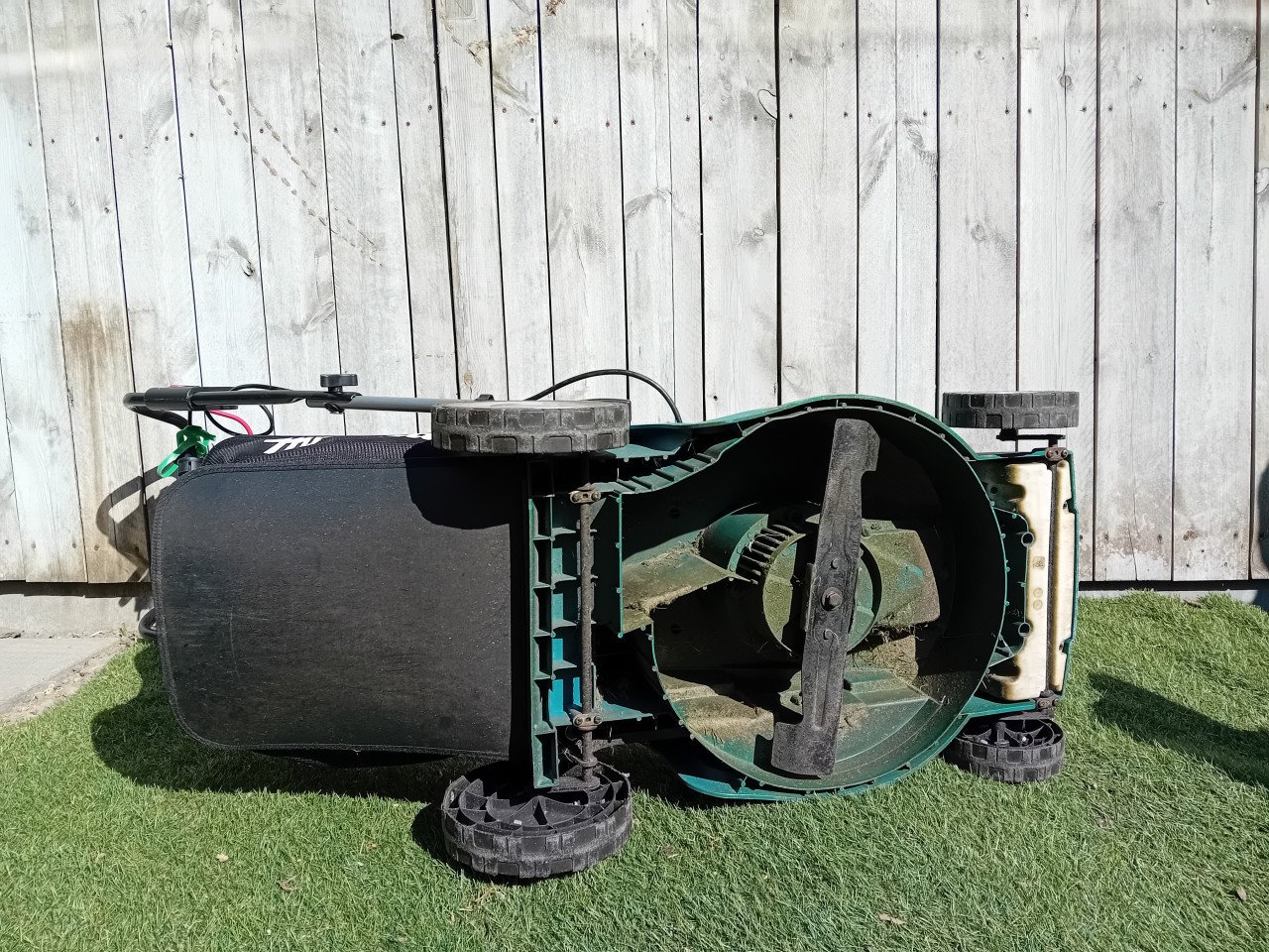 Makita grasmaaier ELM 3800 (elektrisch)