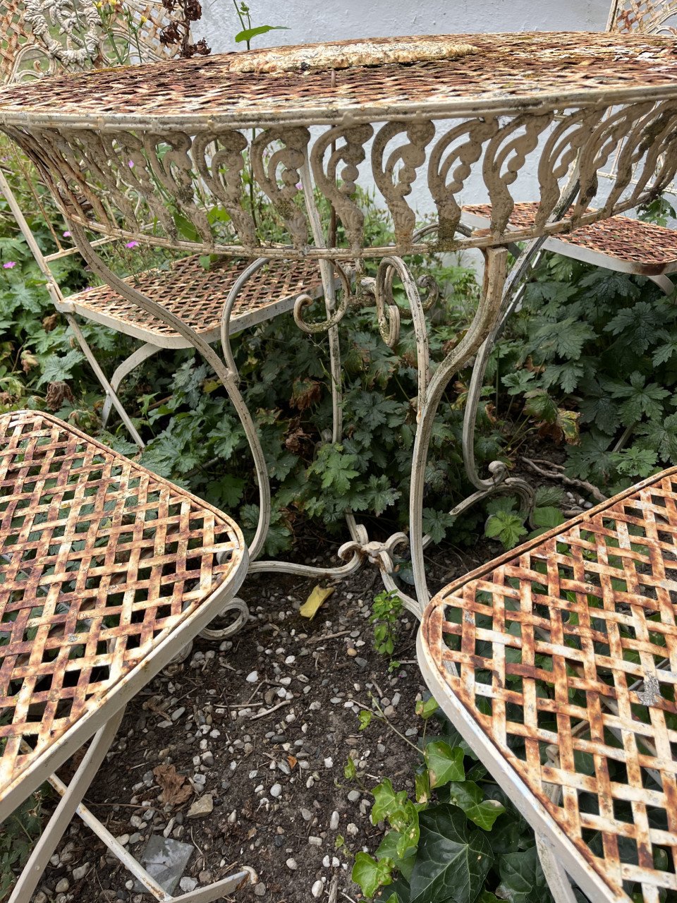 Gietijzeren tuinset 6 stoelen 1 tafel
