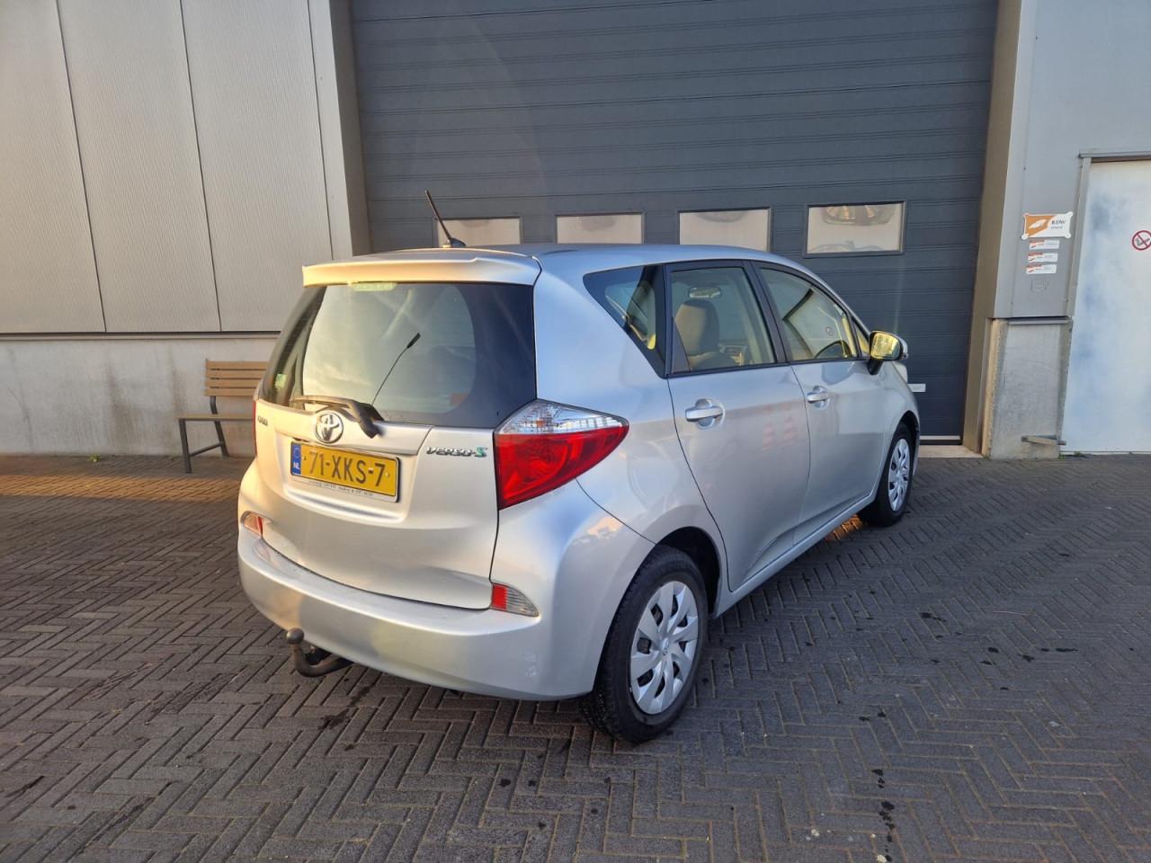 TE KOOP TOYOTA VERSO S 1.3 VVT-I ASPIRATION EURO 5 ZUINIGHEIDSLABEL B