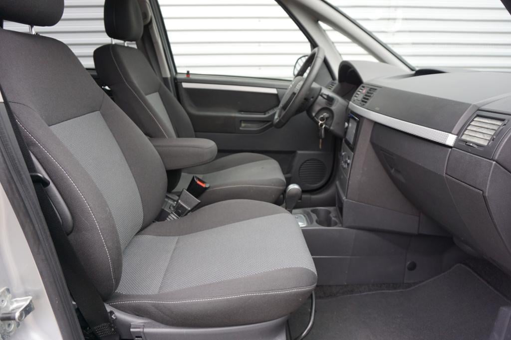 Opel Meriva 1.6-16v cosmo automaat - airco / navi / elektr. ramen / parkeer