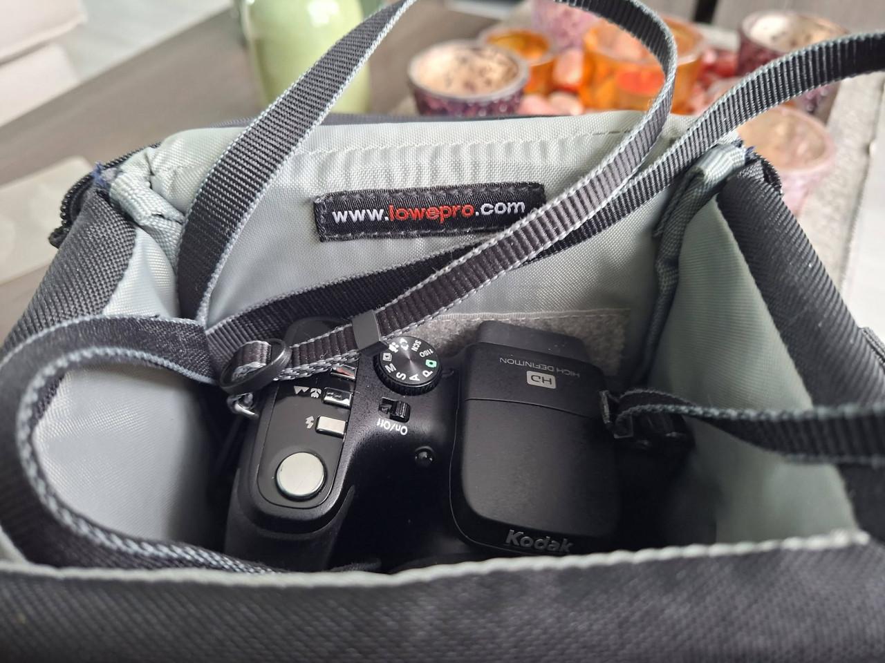 Te koop camera  Kodak easyshare Z8121s