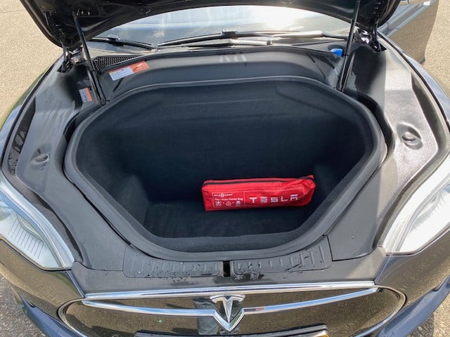 Tesla Model S 85D 2016