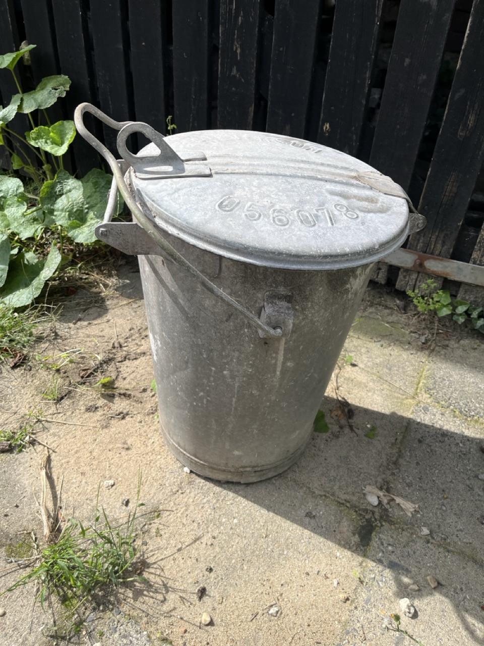Decoratieve bloempot