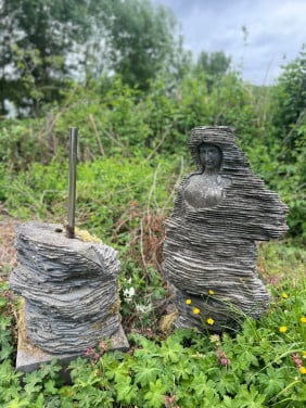 Tuinornament vrouw zware kwaliteit