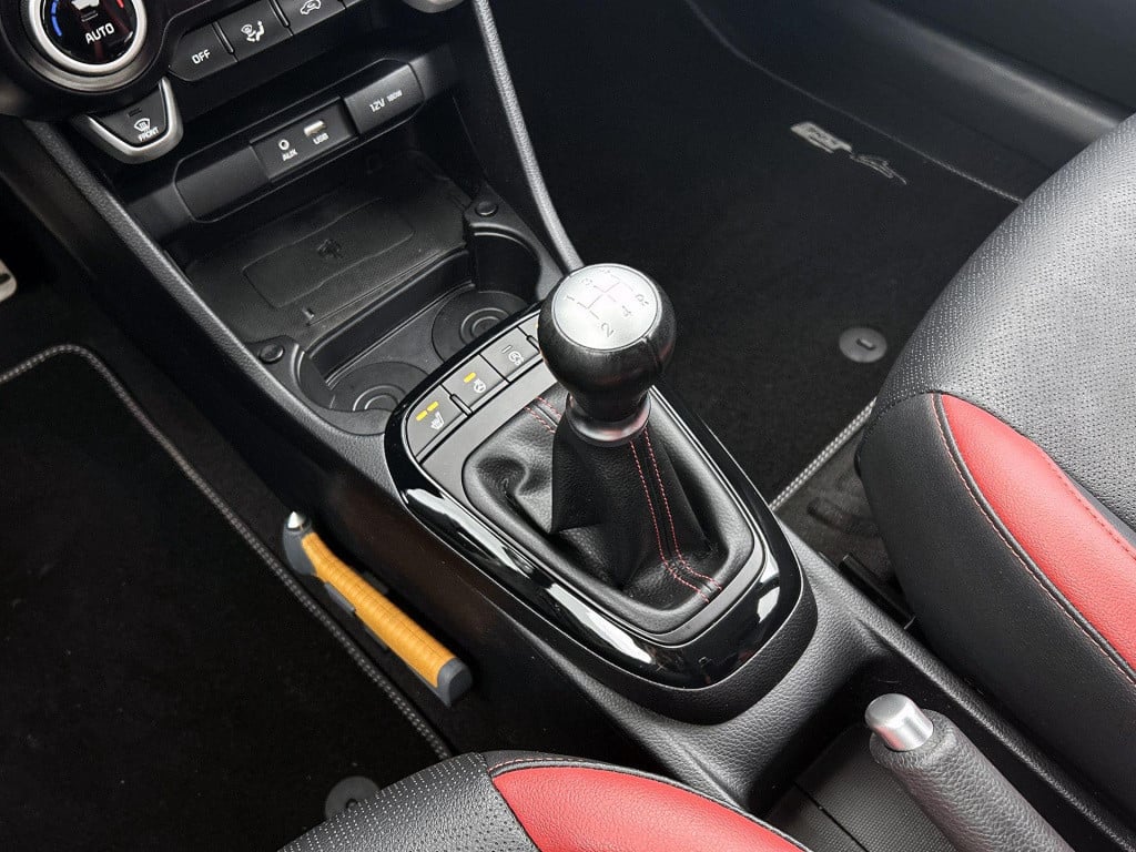 Kia Picanto 1.2 cvvt gt-line | navigatie | apple carplay / android auto | c