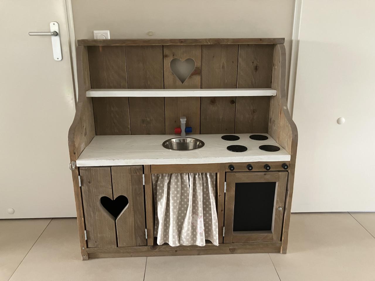 Speelgoedkeuken steigerhout