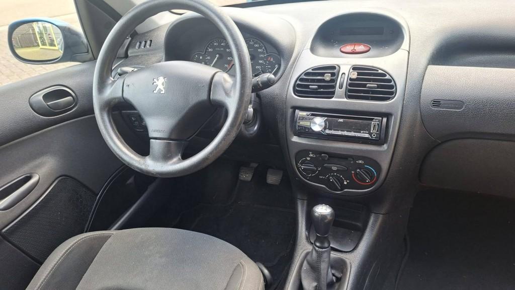 Peugeot 206 1.4 forever