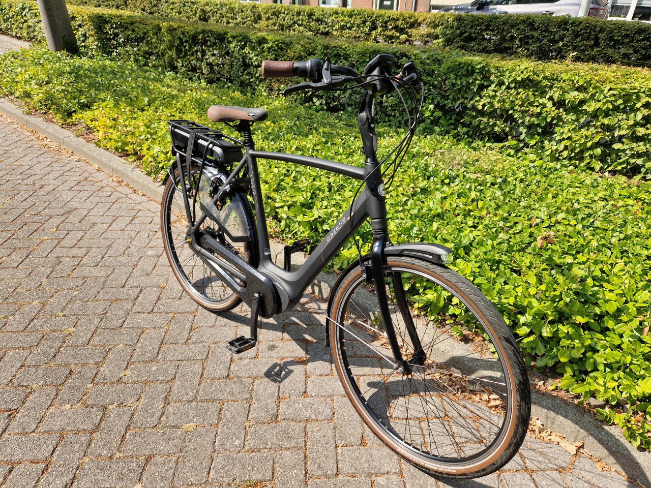 Schitterende Gazelle elektrische heren fiets met Bosch middenmotor