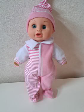 Nieuwe pop met zacht lijfje 37 cm