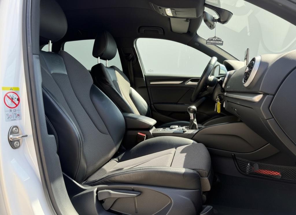 Audi A3 sportback 30 tfsi sport s line edition