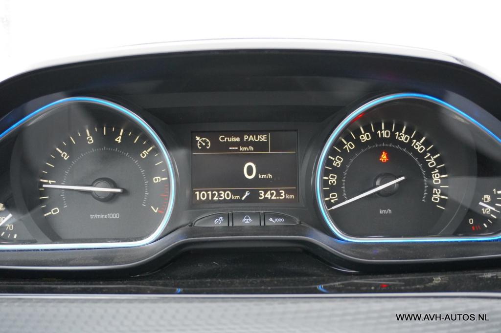 Peugeot 2008 1.2 puretech allure