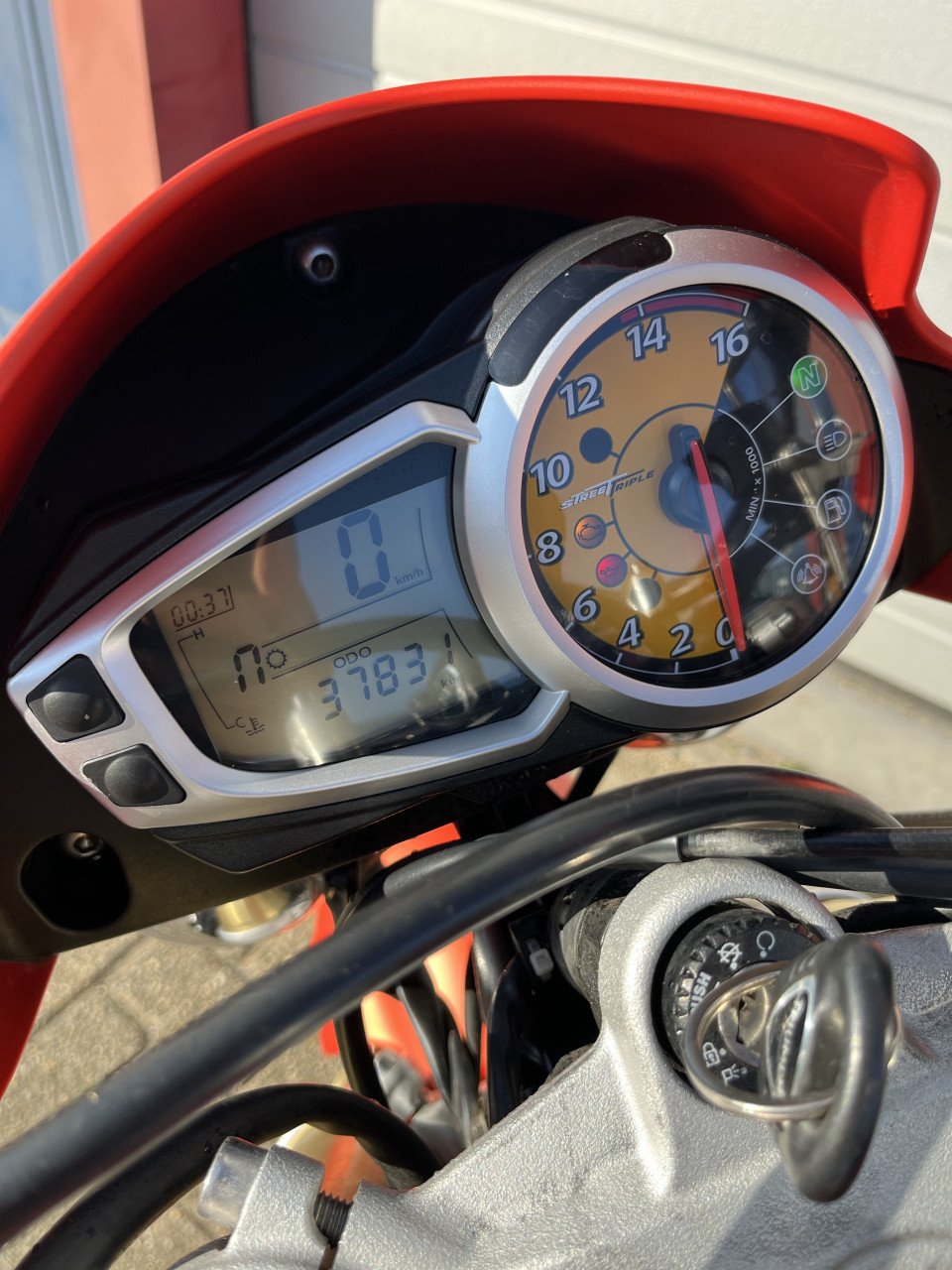 Triumph street triple 675
