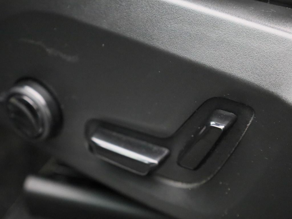 Volvo XC60 t6 recharge geartronic r-design automaat | panorama dak | naviga