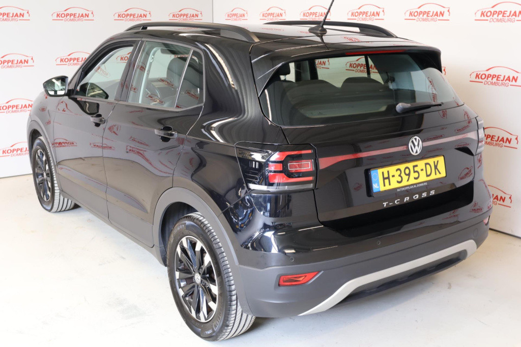Volkswagen T-cross 1.0 tsi life nl auto, appconnect, leder, pdc, acc