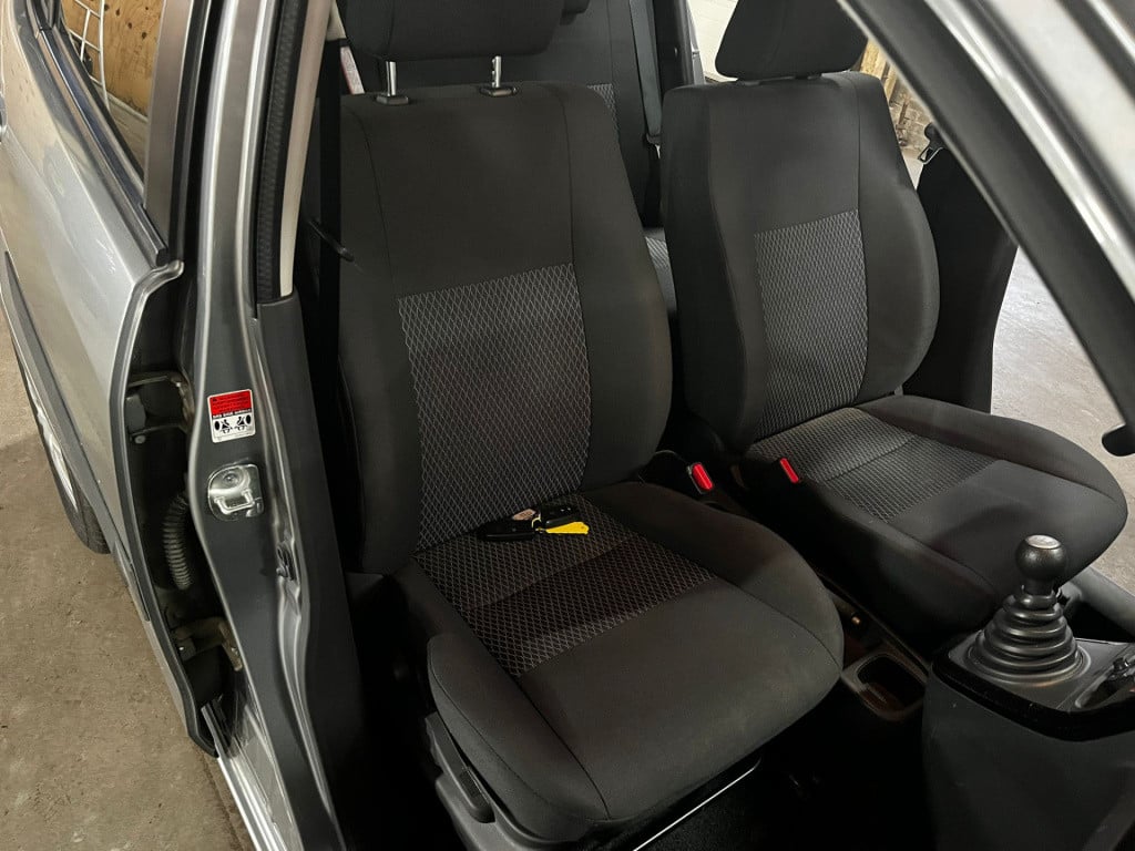 Suzuki Splash 1.0 vvt exclusive easss