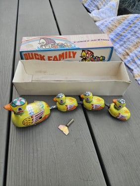 Vintage jaren 70 blikken (duck family)opwindbaar speelgoed met doos