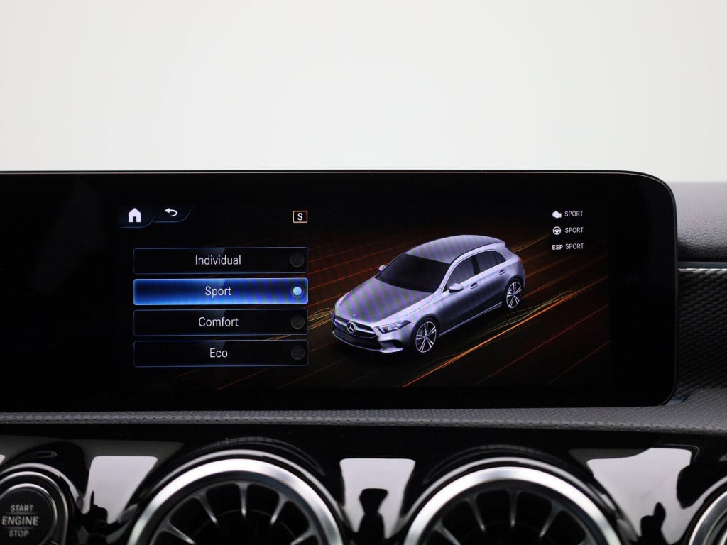 Mercedes-Benz A-Klasse 200 business solution luxury | automaat | panoramada