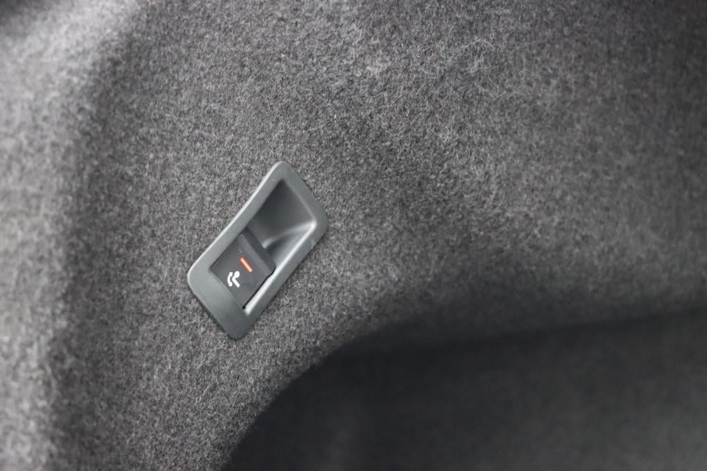 Audi A3 limousine 40 tfsi quattro advance sport 190pk s-tronic | trekhaak |